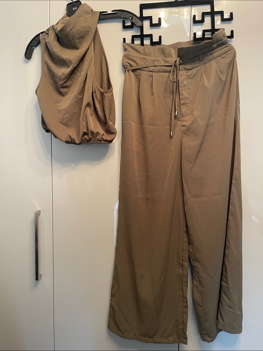 Wide Leg Drawstring Pants in Taupe